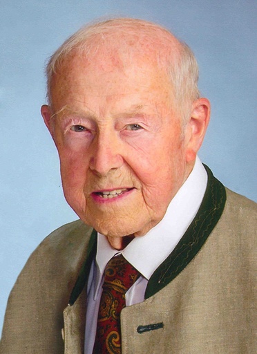 Dr. Rudolf Pum
