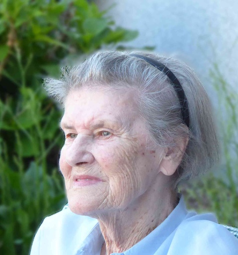 Eva Pilz