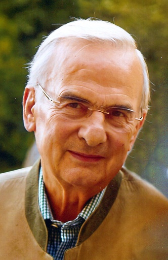 Dr. Hubert Schauer