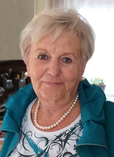 Eva Dworschak   