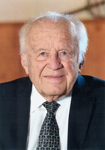 Dr. Josef Ratzenböck  